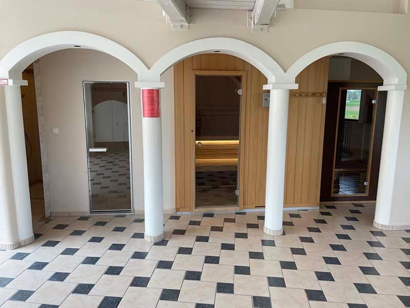 Sport Manca Garni Hotel Радовлица Екстериор снимка